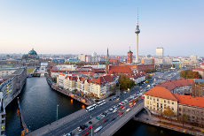 Busreisen Berlin: Trendmetropole an der Spree